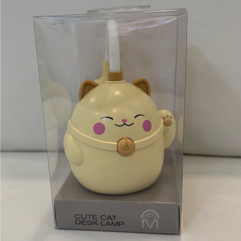 NWT ✨Cute Cat Desk Lamp